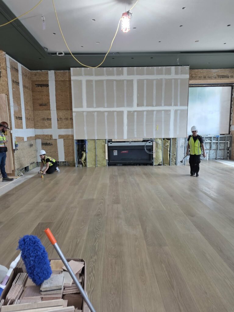 Florring installation contractor Florring installation